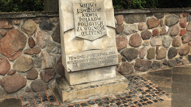 FreeWorldWarIITourWarsaw4
