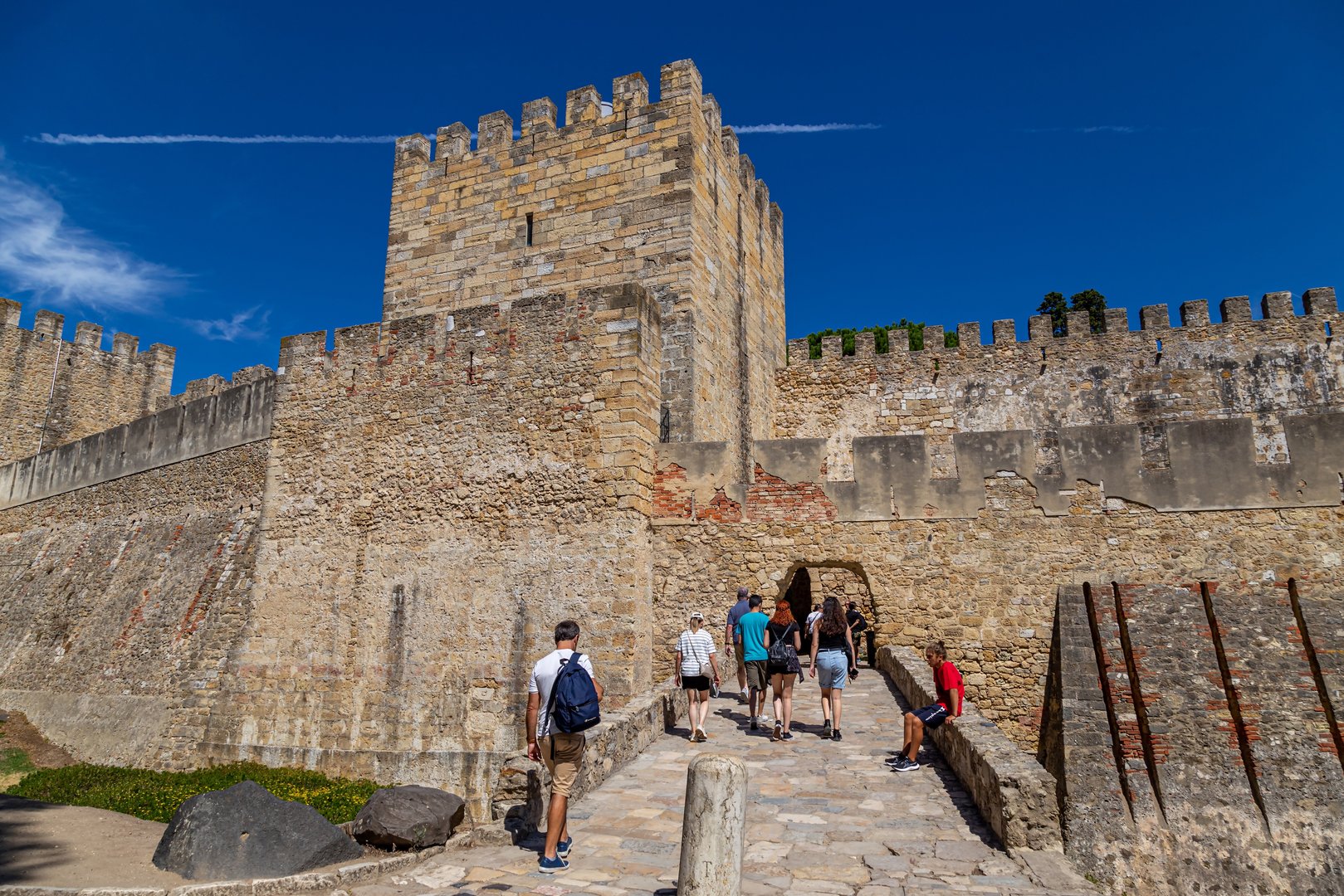 Free Alfama, Baixa & Chiado Tour Lisbon2