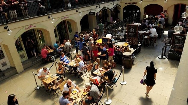 Free Historical Pub Tour London5