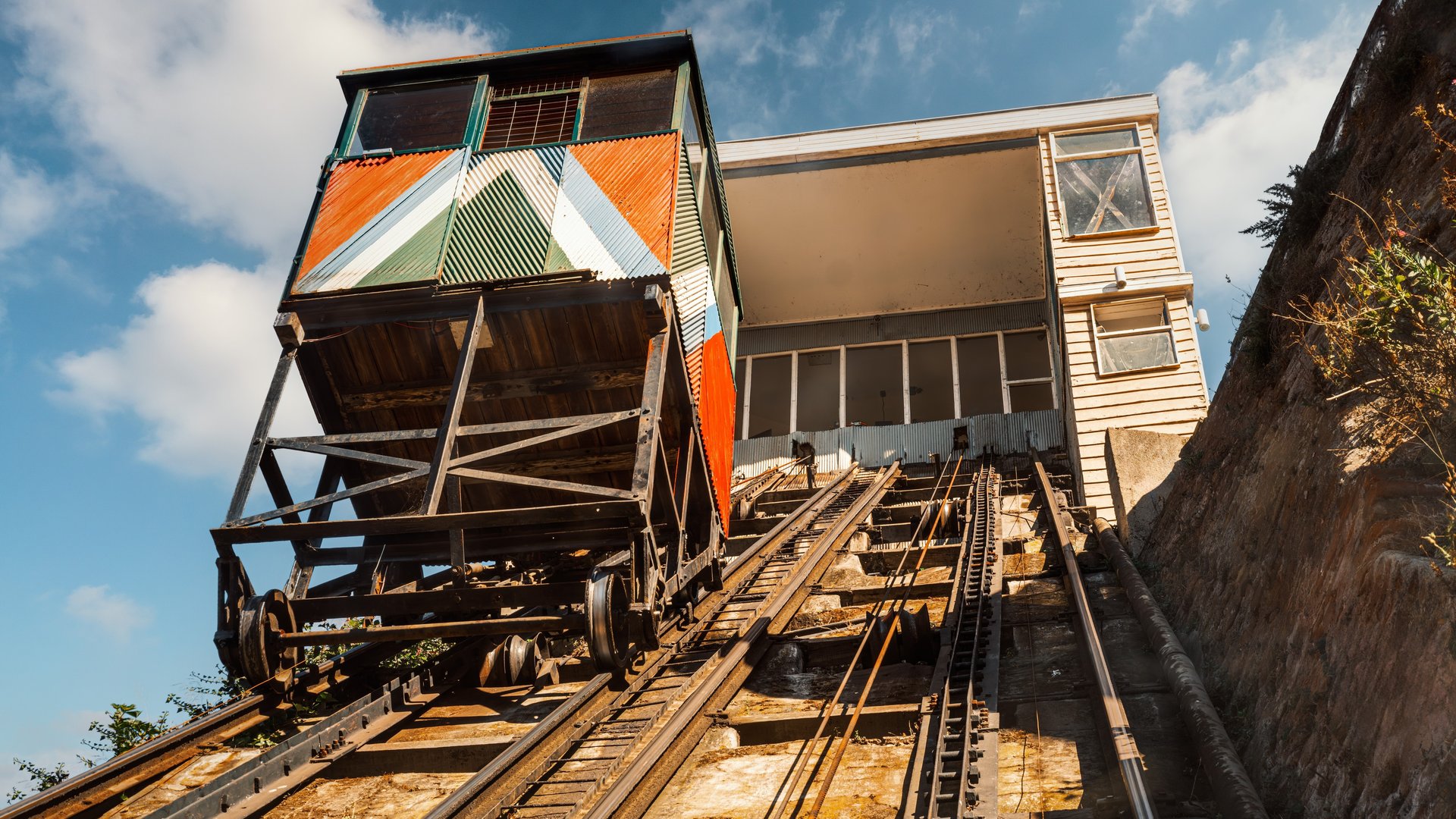 Free Viewpoints & Elevators Tour Valparaiso1