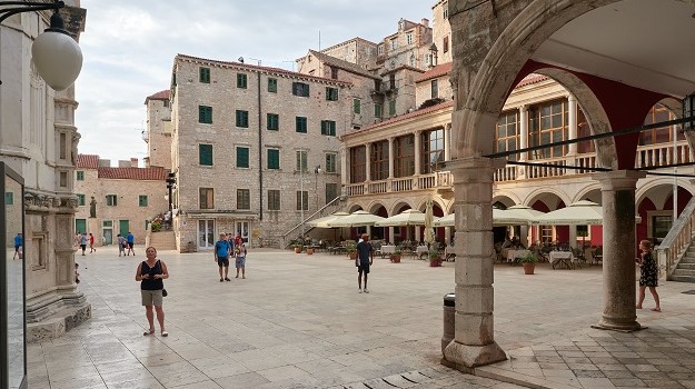 EssentialFreeTourSibenik1
