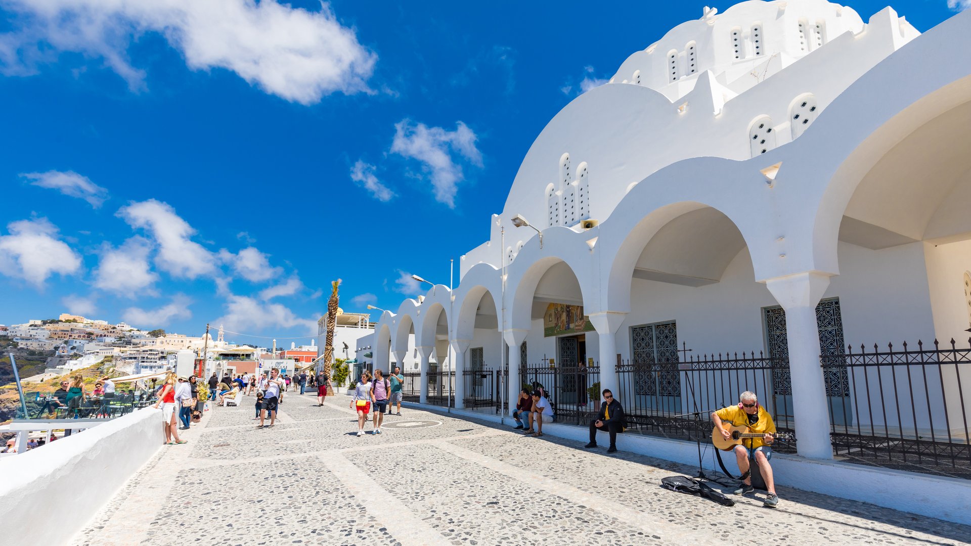 Free Self-Guided Tour Santorini5