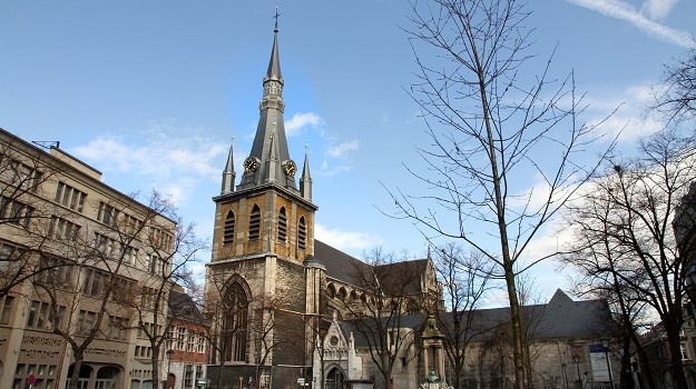 Essential Free Tour Liege5