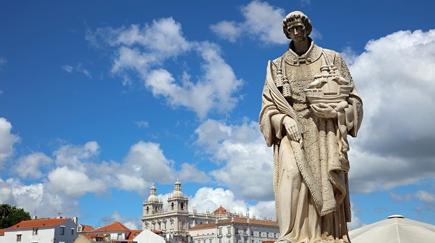 Free Alfama Baixa Chiado & Mouraria Tour Lisbon4