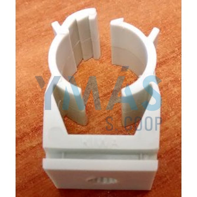 ABRAZADERA NYLON P/TUBO H 30-32 GRIS