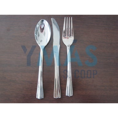 CUCHILLO PLASTICO PLATEADO 10 UNID