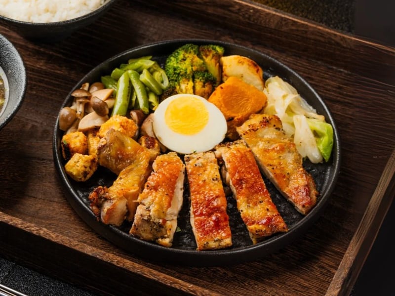 竹北會議餐盒 義式烤雞腿排｜Italian Roasted Chicken Thigh