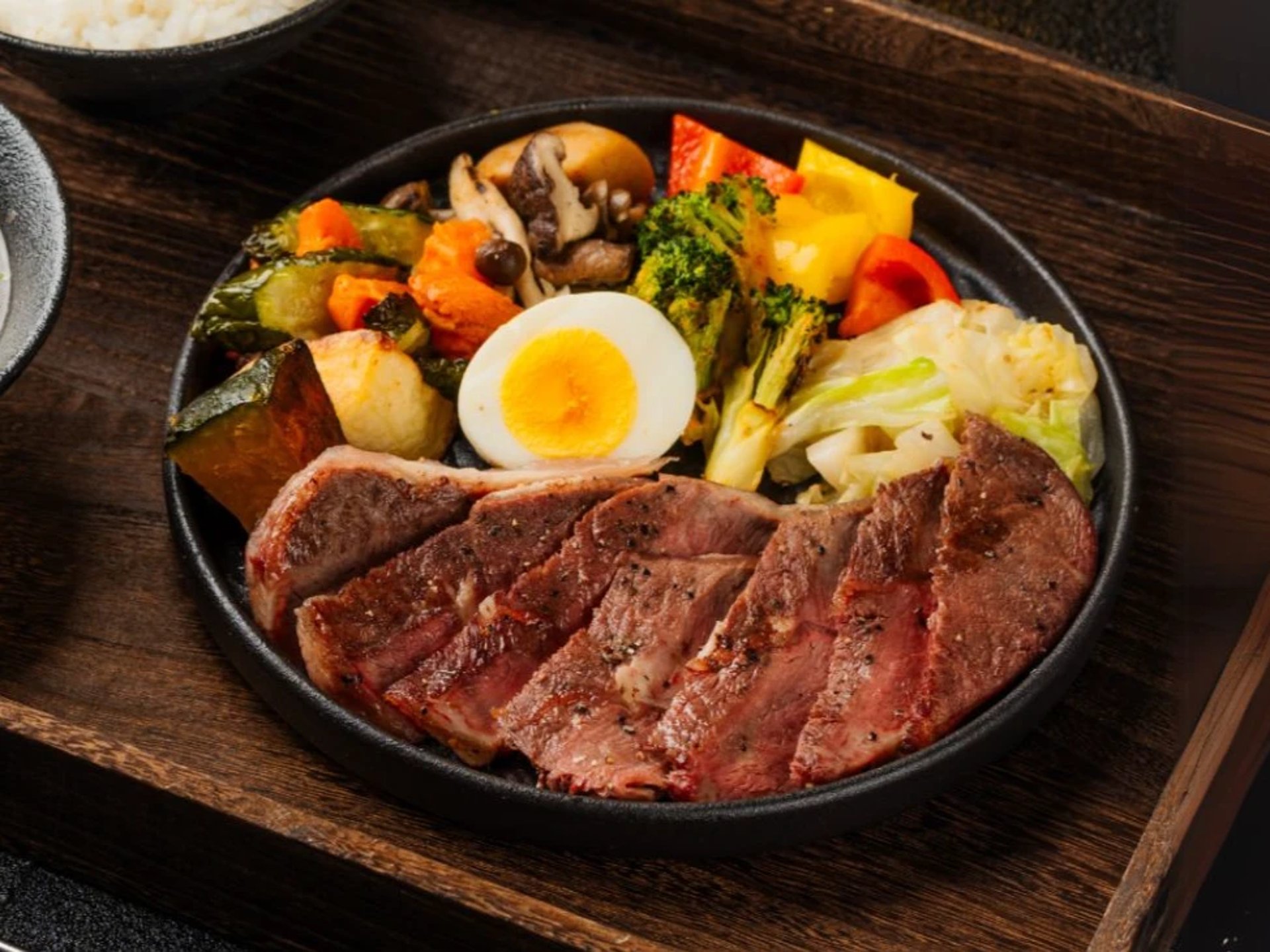 竹北會議餐盒 舒肥板腱牛排｜Sous Vide Flank Steak