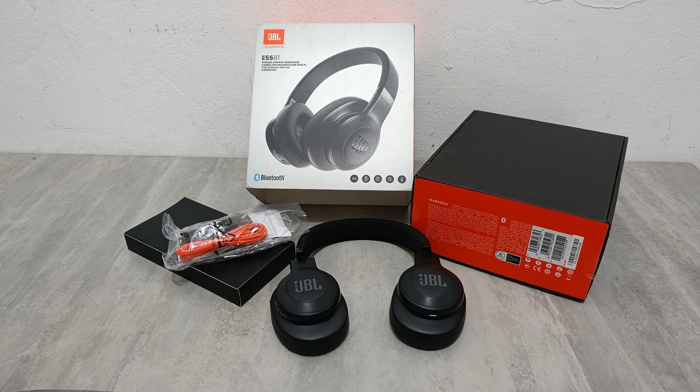 Auricular JBL nuevo *Original, funcionando, orejeras con detalle.