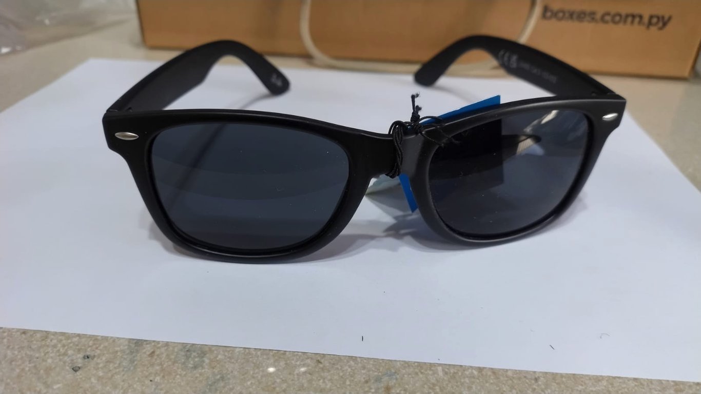 Lente de sol soluxe UV 400