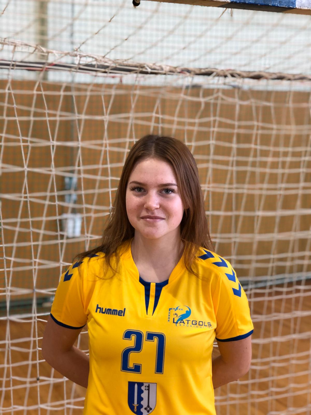 Evelīna Apeļa