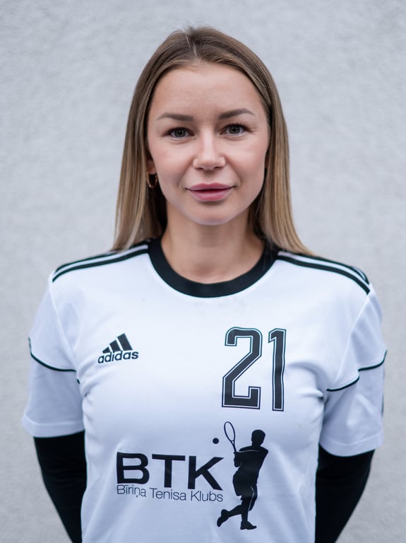 Kristīne Dzenīte