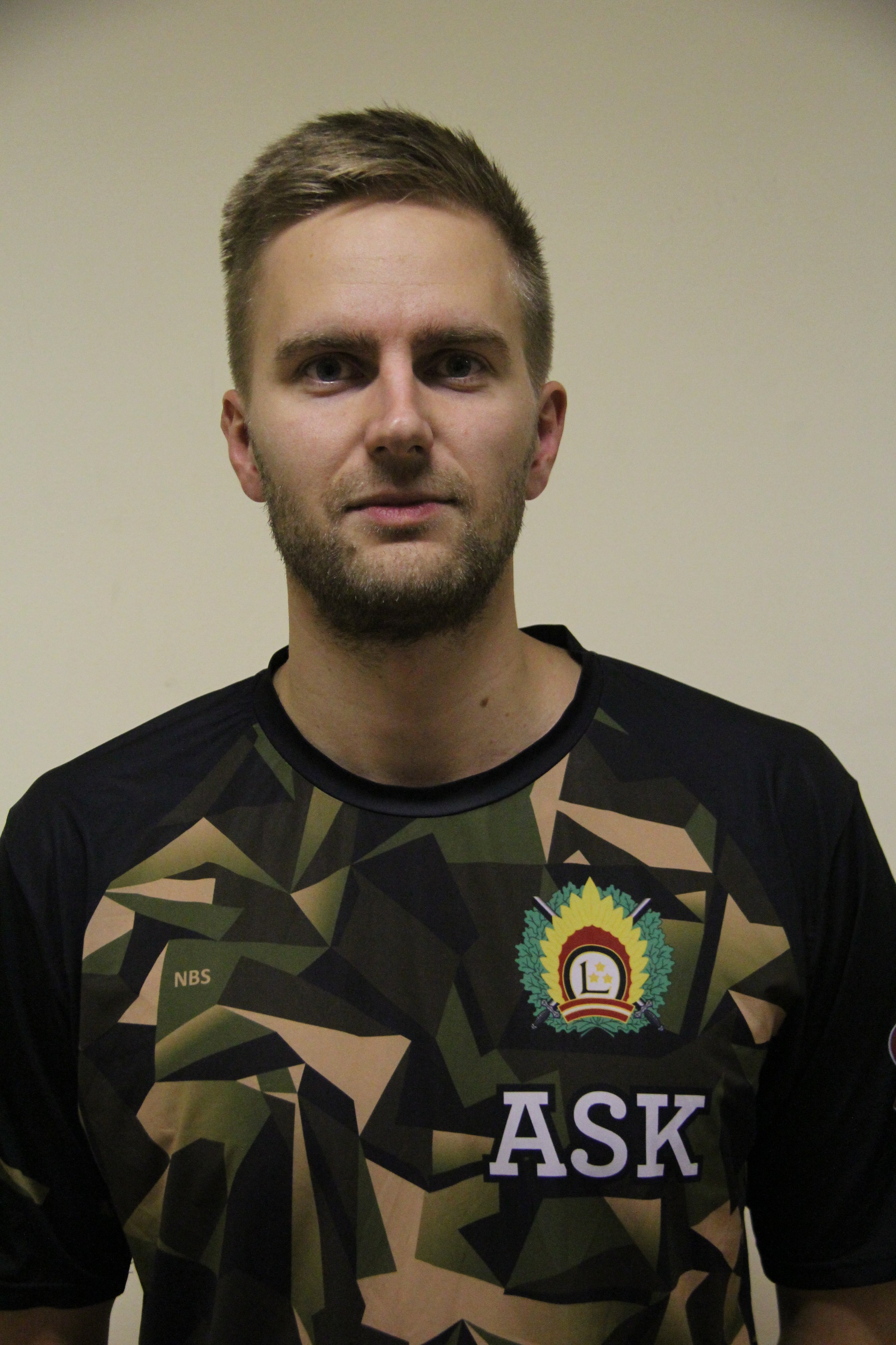 Roberts Zvejnieks