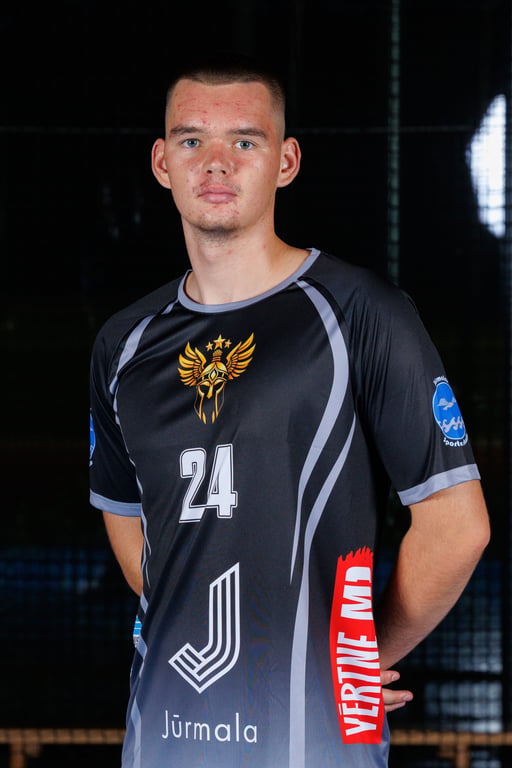 Roberts Ozoliņš