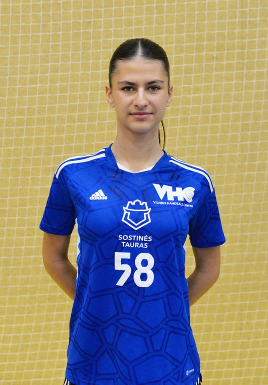 Adelė Augaitė