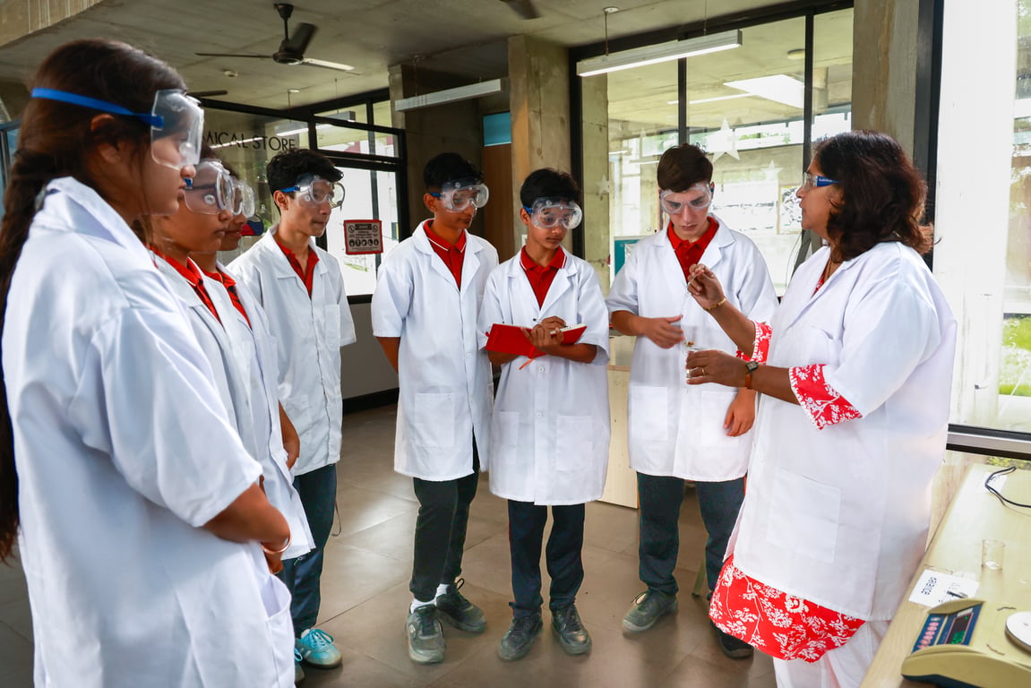 Science lab session