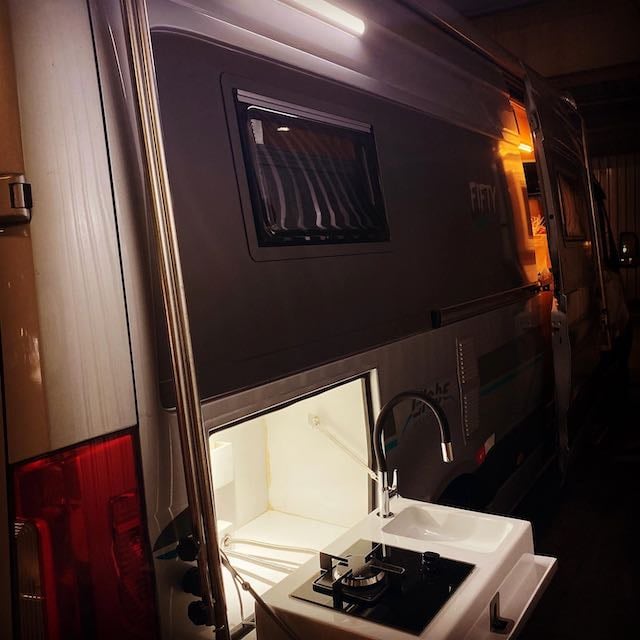 Motorhome modelo Kalahari — Top de linha — o ápice da experiência Fifty
