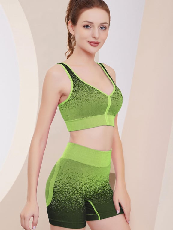 طقم رياضي SHEIN