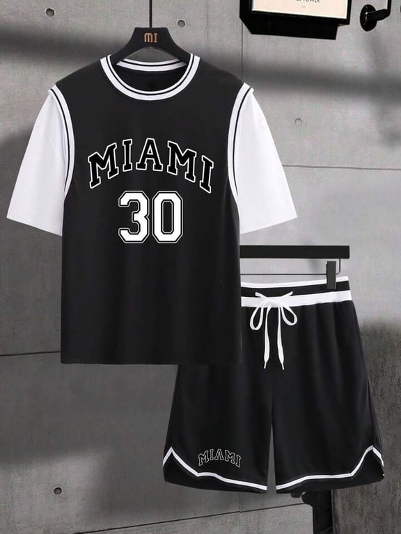 أطقم رياضية