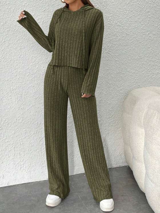 طقم  اطفالي SHEIN