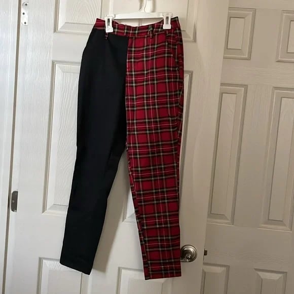 بنطلون من غير سلسلهSHEIN