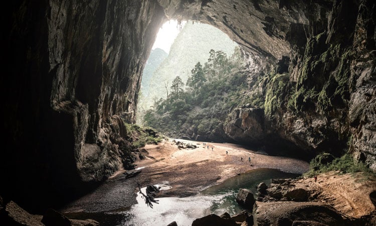 Mawsmai-Cave