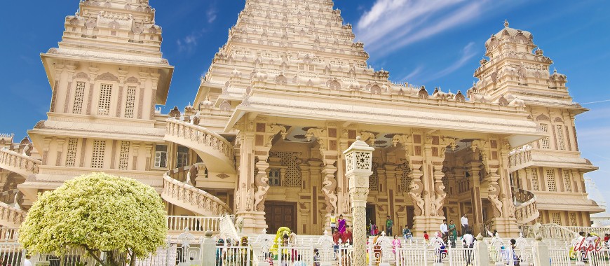 Chhatarpur Mandir
