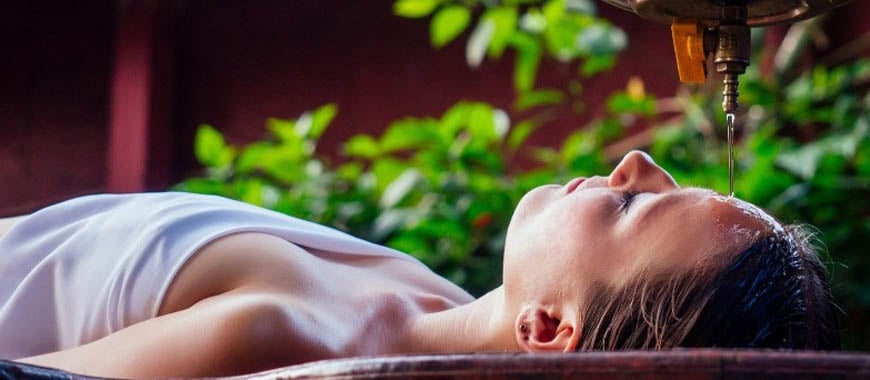 Pizhichil Treatment