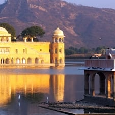 Forts and Lakes with Jungle Tour