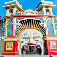 Self -Drive Tour of Melbourne