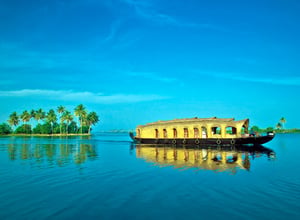 Backwater-Luxury-A-Private-Houseboat-Stay-on-Kerala’s-Backwaters|||Pickadly-Royal-Suite-Honeymoon-Houseboat||Spice-Routes-Luxury-cruises