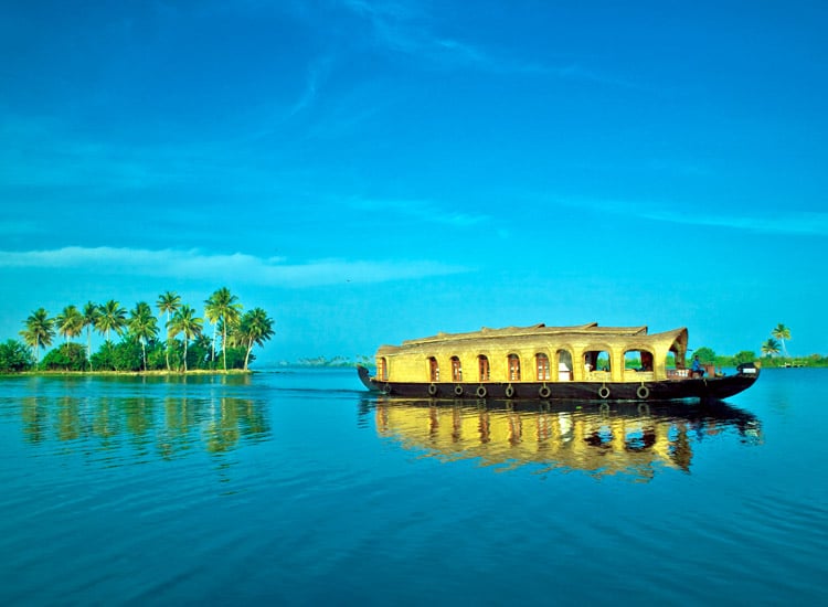 Backwater-Luxury-A-Private-Houseboat-Stay-on-Kerala’s-Backwaters|||Pickadly-Royal-Suite-Honeymoon-Houseboat||Spice-Routes-Luxury-cruises