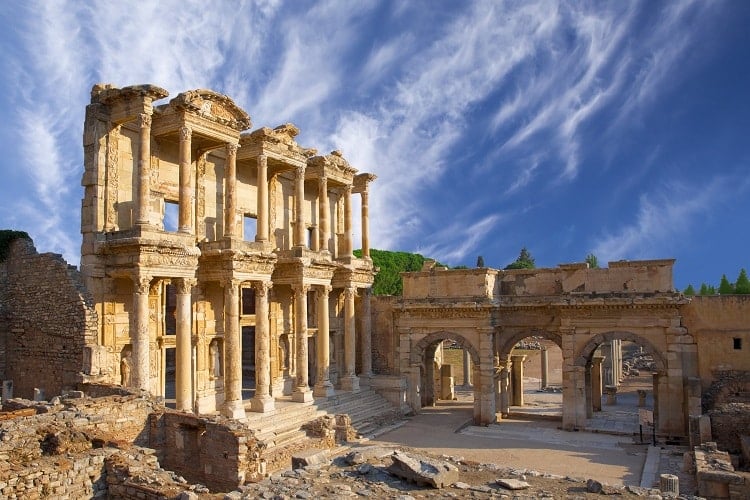 Library of Celsus|Aizanoi|Mosaic Museum|Take a Turkish Bath|Derinkuyu Underground City|Cruise Ride|Trekking|Sagalassos Ancient|Aphrodisias City