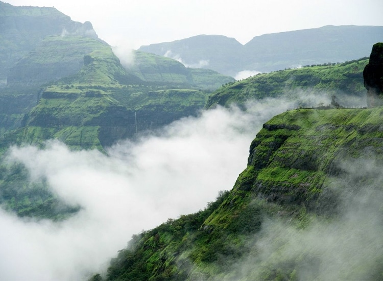 Malshej Ghat Hill Station in Monsoon|Lonavala Hill Station in May|Khadala in Monsoon|Matheran in April|Igatpuri Hill Station for a two days small trip|Panchgani Hill Station Near Mumbai|Mahabaleshwar Hill Station- Visit in Monsoon|Chikhaldara Hill Station Near Mumbai|Lavasa Hill Station Near Mumbai|Visit Karjat in Monsoon|Amboli to visit near Mumbai in April|Toranmal Hill Station near Mumbai|Bhimashankar hill station near Mumbai|Saputara Hill Station Near Mumbai|Satara Hill Station Near Mumbai|Bhandardara|Jawahar Hill Station Near Mumbai to visit with family|Ratanwadi Hill Station Near Mumbai