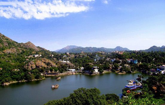 Nakki Lake in Mount Abu|Mount Abu - An Oasis in the Desert|Mount Abu - An Oasis in the Desert