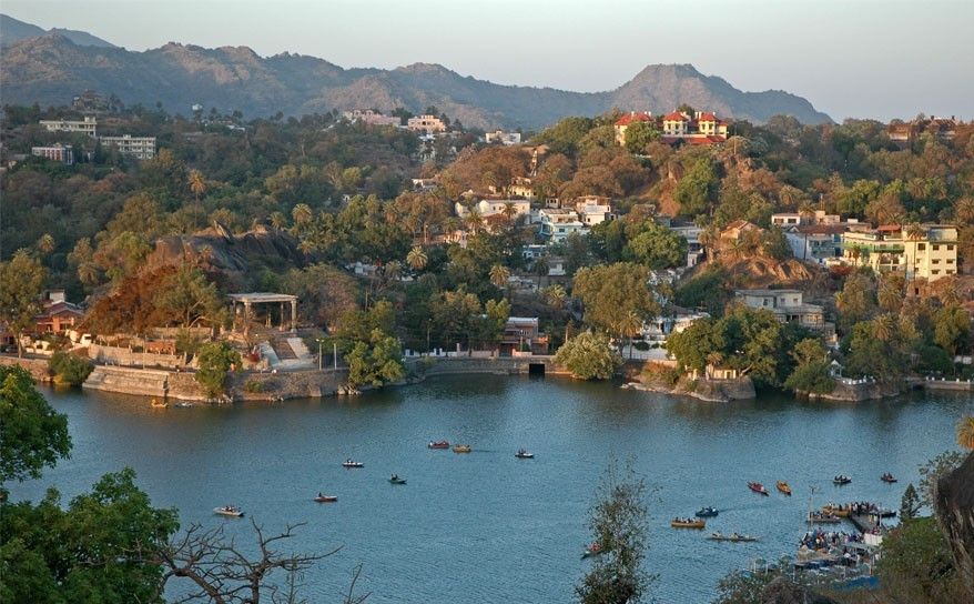 Top 5 Destinations in Rajasthan – For a Sneak Peek into Royal India
