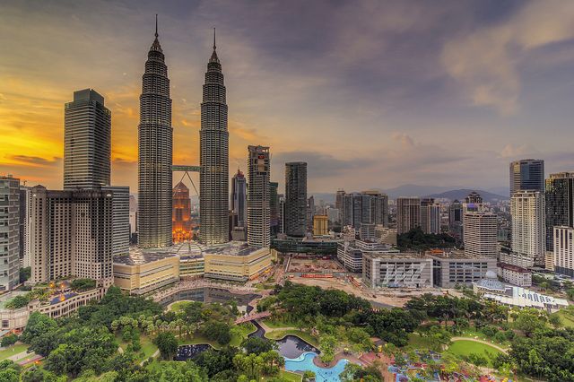 Petronas Towers|||||