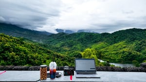 Places to work remotely|Leh|Tirthan Valley|Gokarna|Gangtok|Bengaluru|Manali|Goa|Kasar Devi|Bir|Kochi Places to work remotely