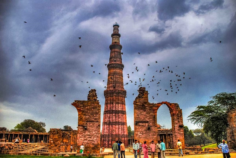 Qutub Minar and its Monuments