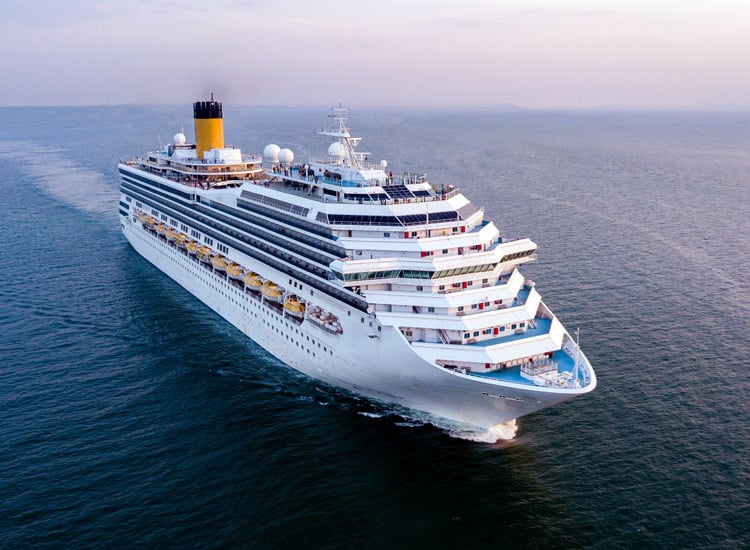 Road-Trips-vs-Luxury-Cruises-Which-Adventure-Is-Calling-You|Chennai-to-Pondicherry|Goa–Gokarna-Coastal-Drive|Kerala-Backwaters||Leh–Ladakh-Circuit|Rajasthan-Desert-Roads