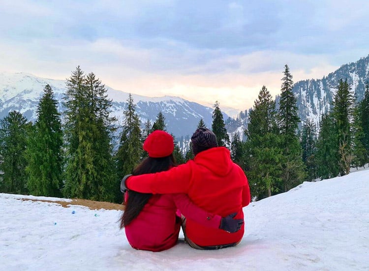 Secret Sunsets: Discover the Most Romantic Winter Views for Honeymooners in Uttarakhand