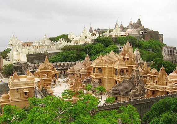 Gujrat declared India's Leading Tourism Destinations at International Tourism Conclave