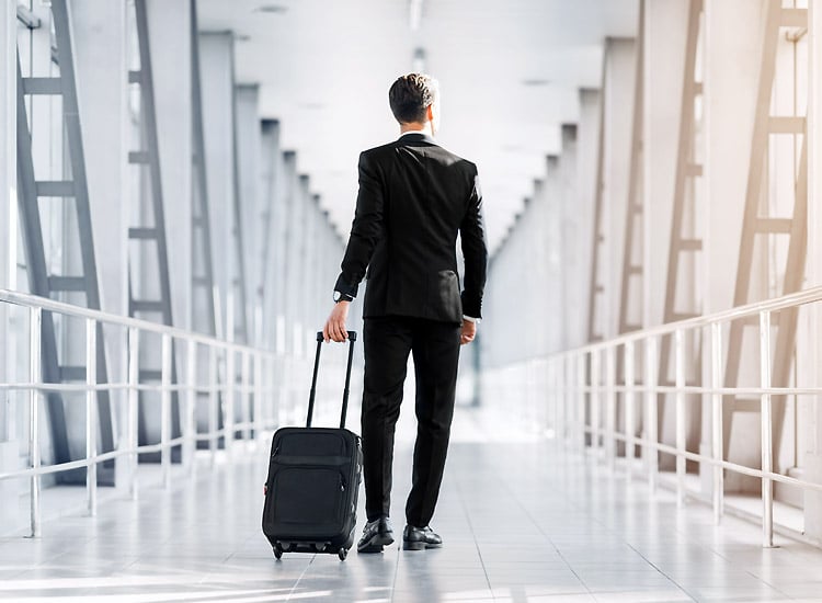 ||Travelling-to-India-Book-Direct-or-Through-a-Travel-Company