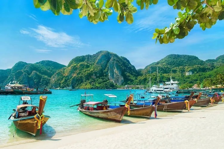 best-places-to-visit-in-andaman-nicobar-island-in-april|Baratang-Island-Limestone-Caves.jpg