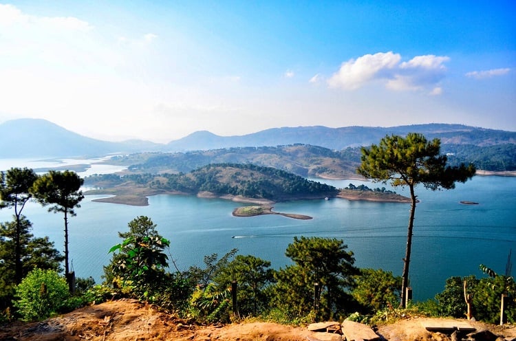 best-places-to-visit-in-meghalaya-in-march|Cherrapunji|Balpakram National Park|Dawki|Garden of Caves