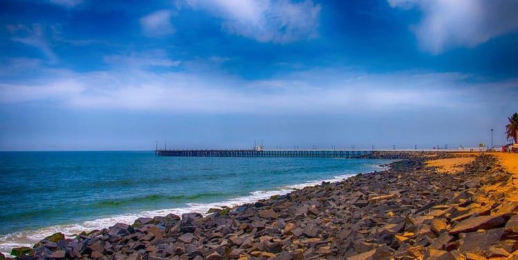 Best Places to Visit in Pondicherry in April|French Soldiers Memorial (War Memorial)|Aurobindo Ashram|The Basilica of the Sacred Heart|Divine Manakula Vinayagar Temple|Aurobindo Ashram