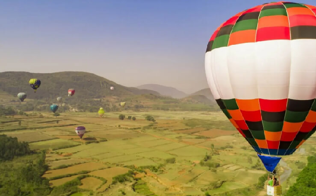 hotair ballown safari Bandhavgarh