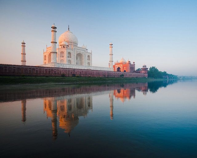 Taj Mahal - Beginner's GUide to India||||||Vietnam: Warm Weather Destinations in January|||||||||||machu-picchu|||