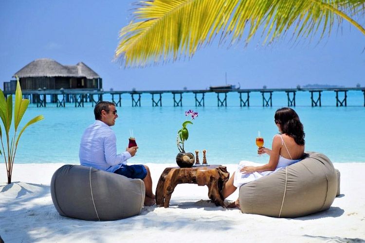 |Angaga Resort in Maldives|Six Senses Laamu|Baros resort in Maldives|Hurawalhi Island Resort in Maldives|Gili Lankanfushi in Maldives|Veligandu Resort in Maldives|Anantara Valley Resort