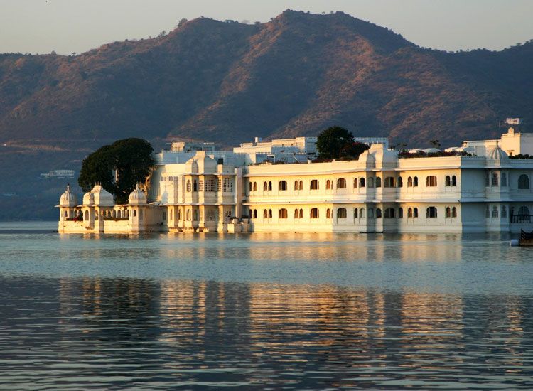 Jal Mahal|||Mukteshwar